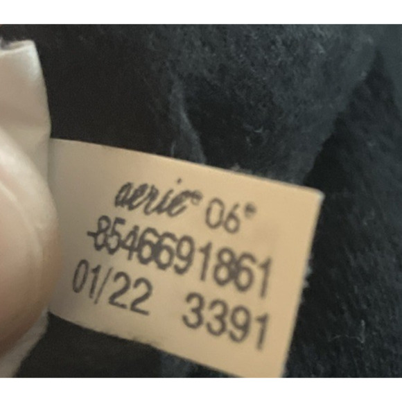 Aerie Size XL Women's Lace Racerback Built In Bra Cropped Tank Top Black Ribbed - Picture 14 of 14